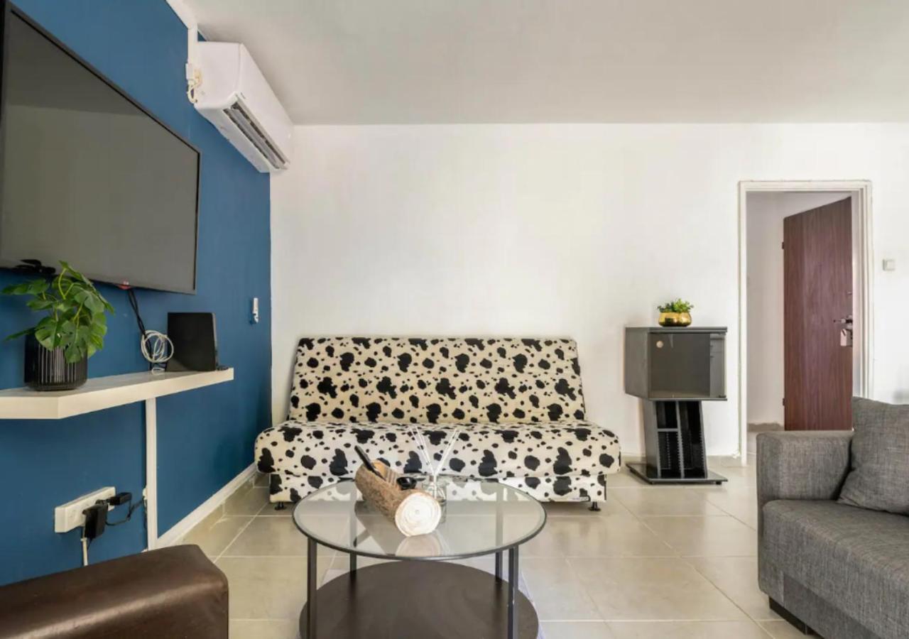 Central 1Br Oasis, Fast Fiber Wifi, Free Parking, Free Netflix With Shelter Haifa Bagian luar foto